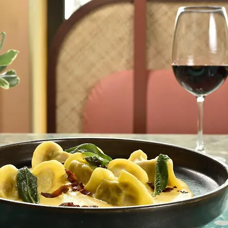 Grand Savoia Hotel 5*