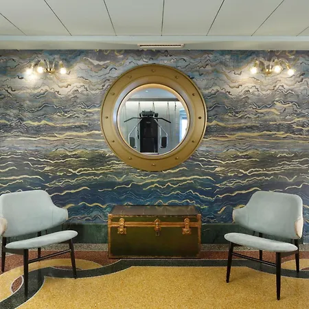 Hotel Grand Savoia 5*