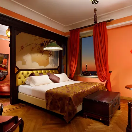 Hotel Grand Savoia 5*