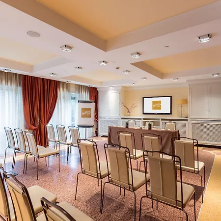 Grand Savoia Hotel
